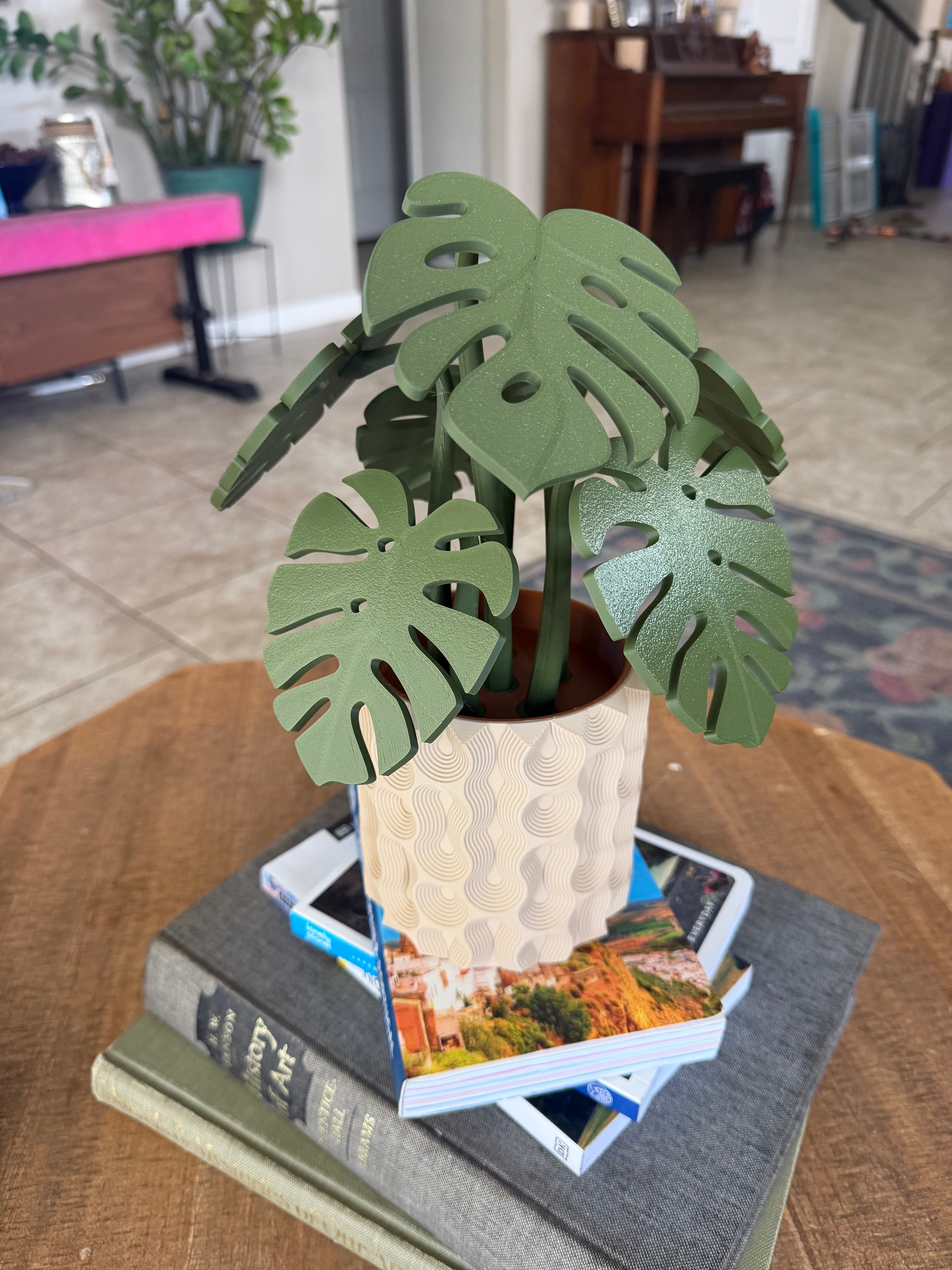 Monstera plant with magnetic coasters 3d printed