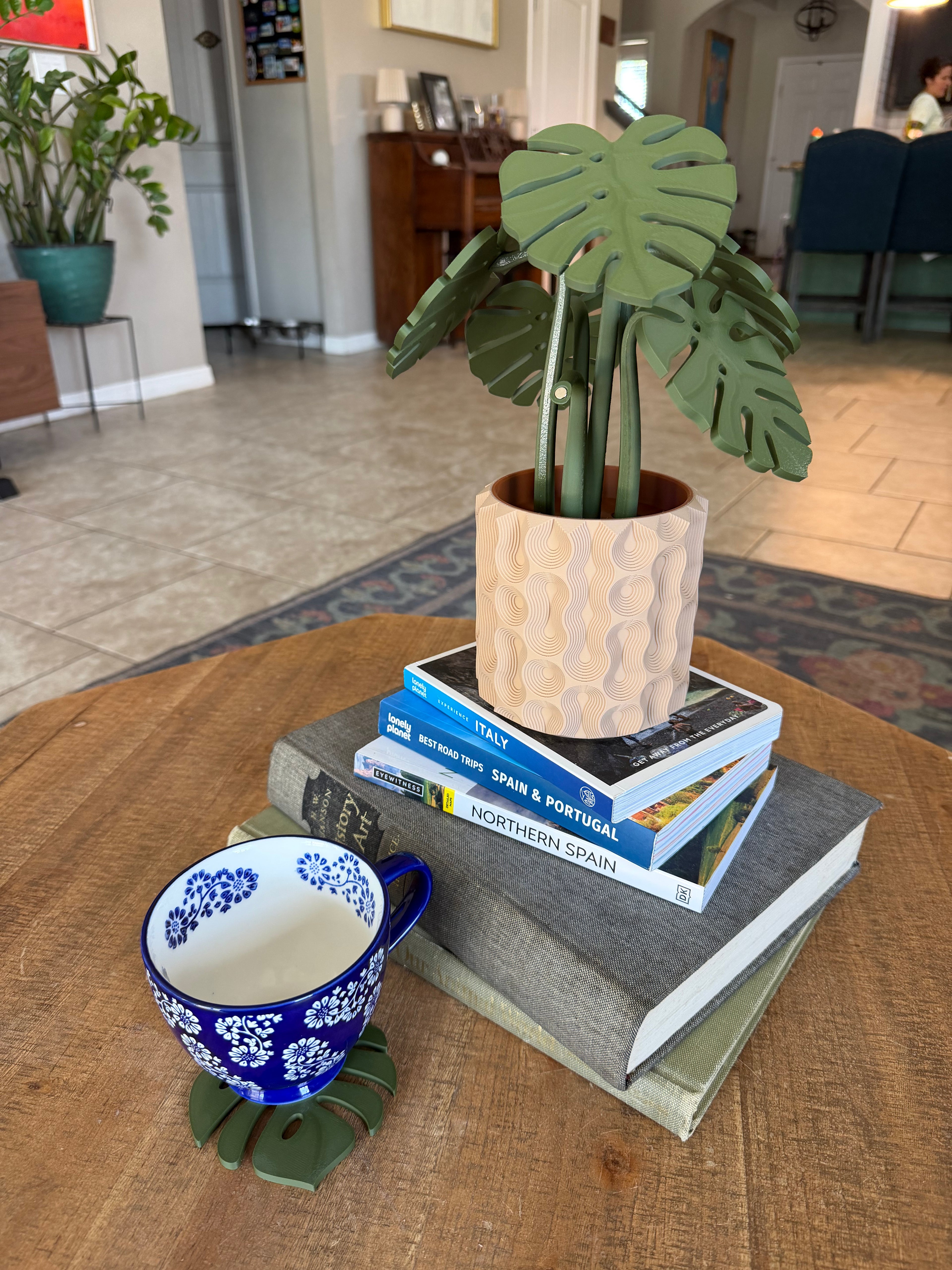 Monstera plant with magnetic coasters 3d printed